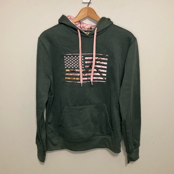 Mossy Oak Tops - Women’s Mossy Oak Gray Hoodie with Pink Camo Flag, Size Small patriotic USA